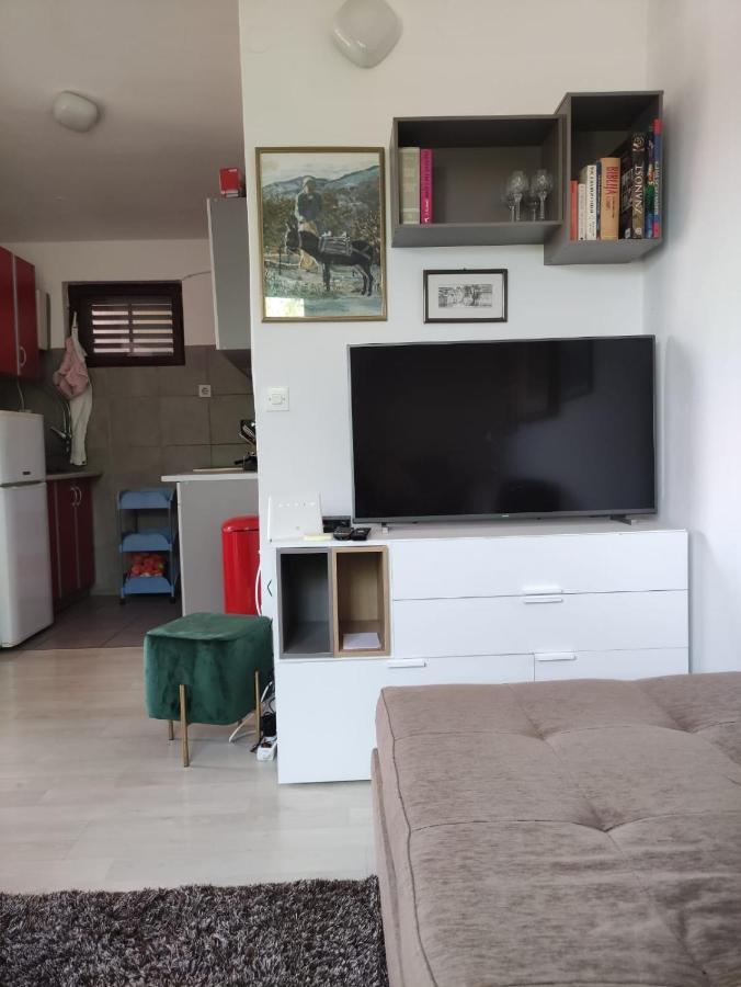 Apartments Dara Rogoznica  Esterno foto